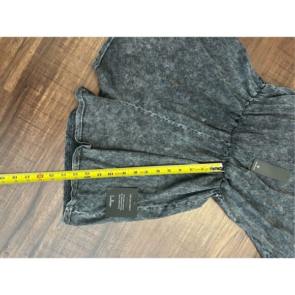 Lulu’s NWT Casual Cutie Washed Gray Short Sleeve Romper, Sz Medium, MP $58 - Picture 2 of 13
